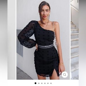 Jaus cocktail dress size small US 4. Never worn. Tags still on.